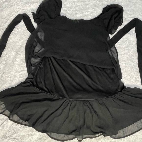 Medium Black Puffy Dress with Tie-Back Detail - Picture 5 of 5